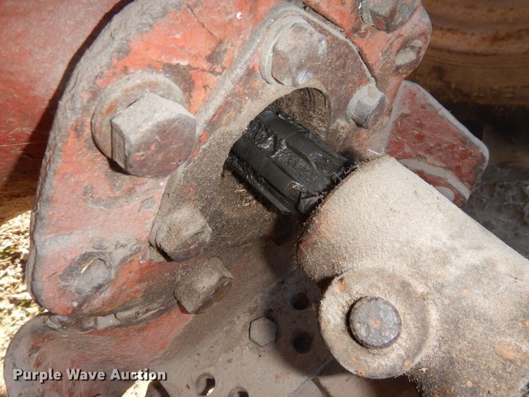 image for item DR8060 Ford 800  tractor