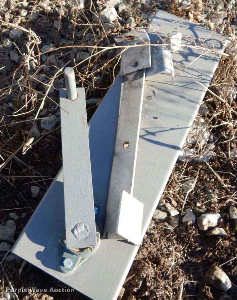 image for item DR8062 Grain leg distributor