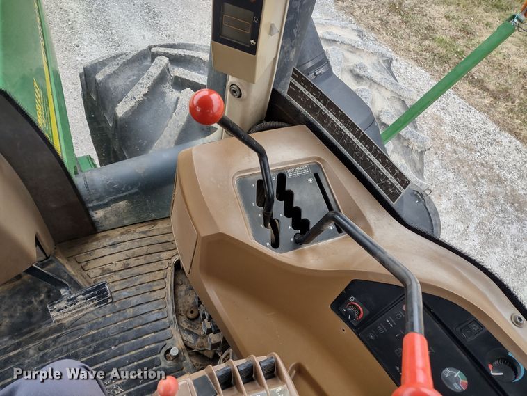 image for item DR8069 1997 John Deere 9300  4WD tractor