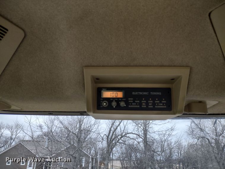 image for item DR8069 1997 John Deere 9300  4WD tractor