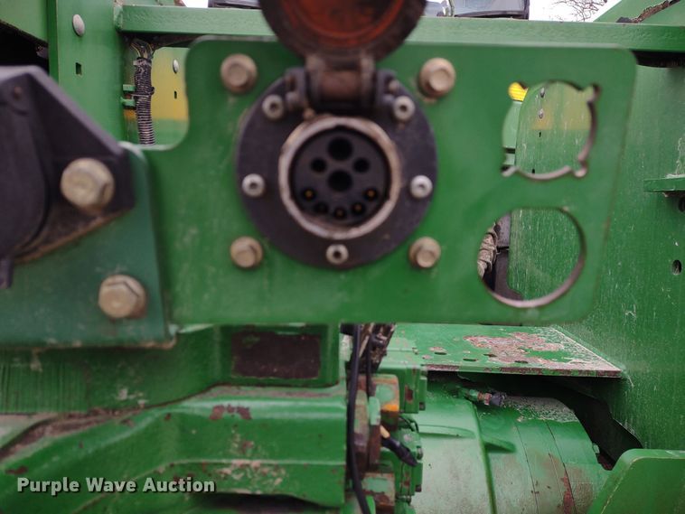 image for item DR8069 1997 John Deere 9300  4WD tractor