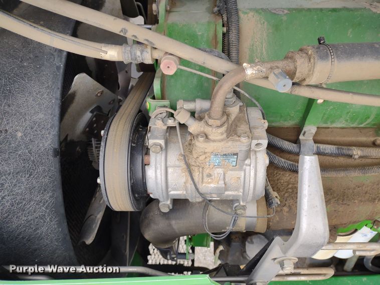 image for item DR8069 1997 John Deere 9300  4WD tractor