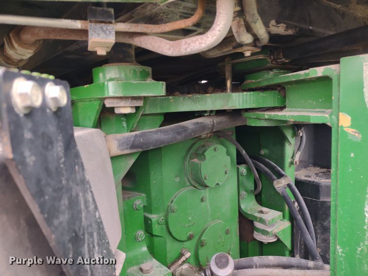 image for item DR8069 1997 John Deere 9300  4WD tractor