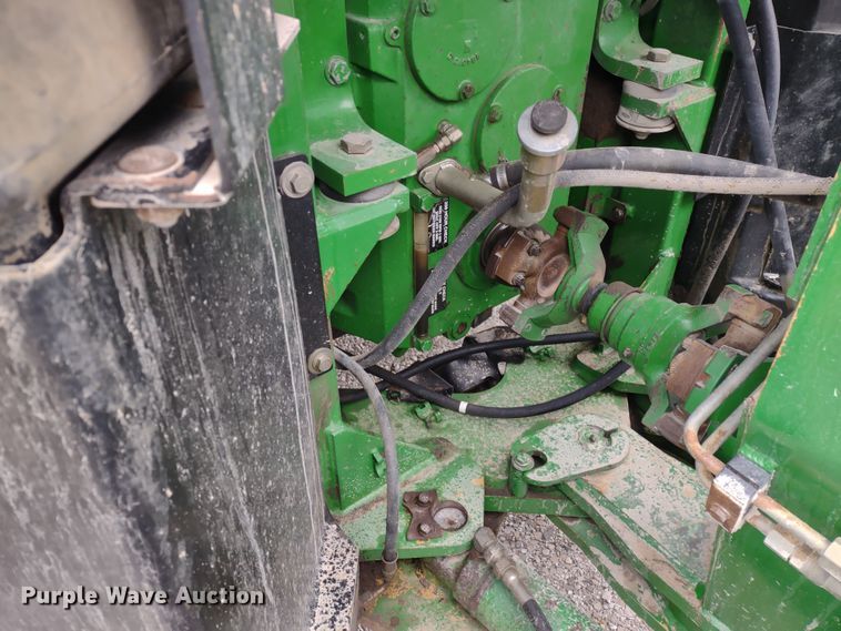 image for item DR8069 1997 John Deere 9300  4WD tractor