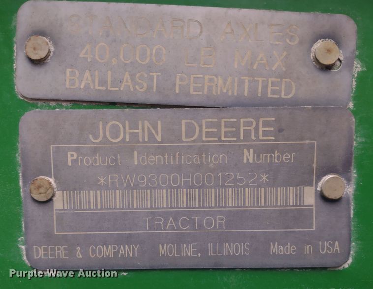 image for item DR8069 1997 John Deere 9300  4WD tractor