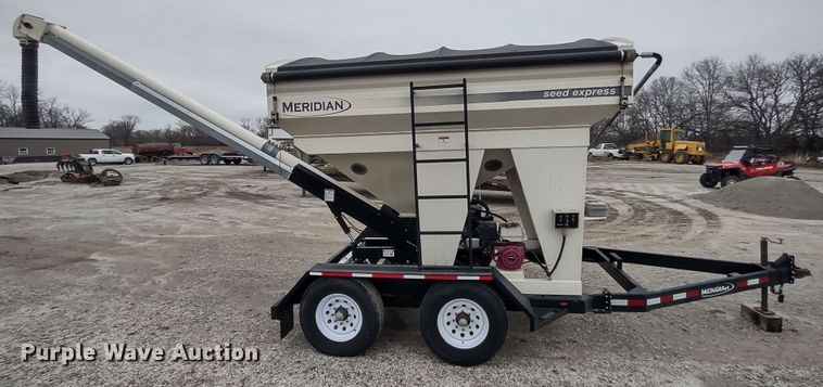 image for item DR8071 Meridian 240RT  seed tender trailer