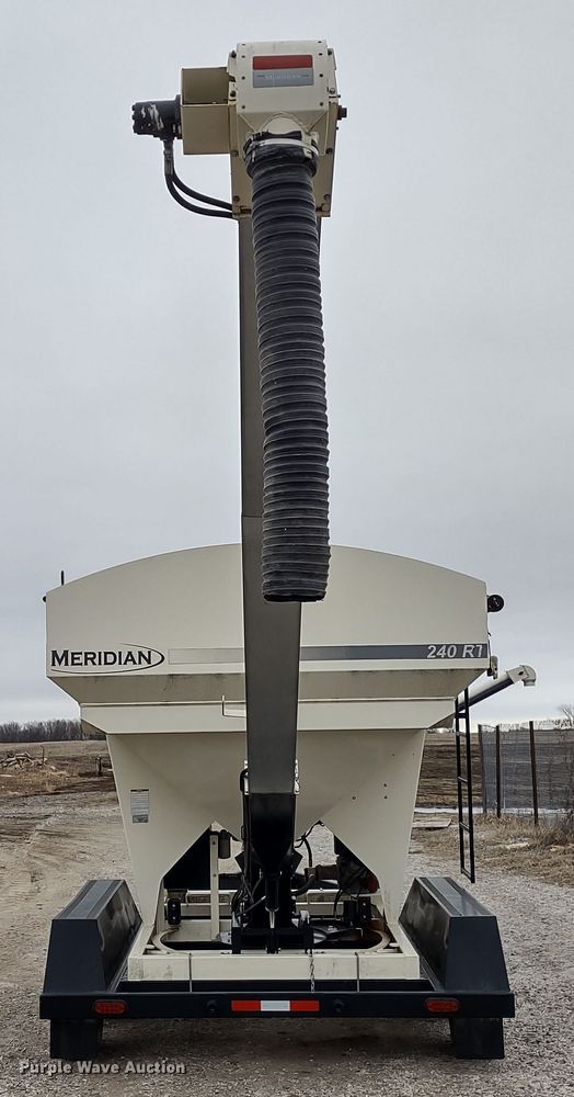 image for item DR8071 Meridian 240RT  seed tender trailer
