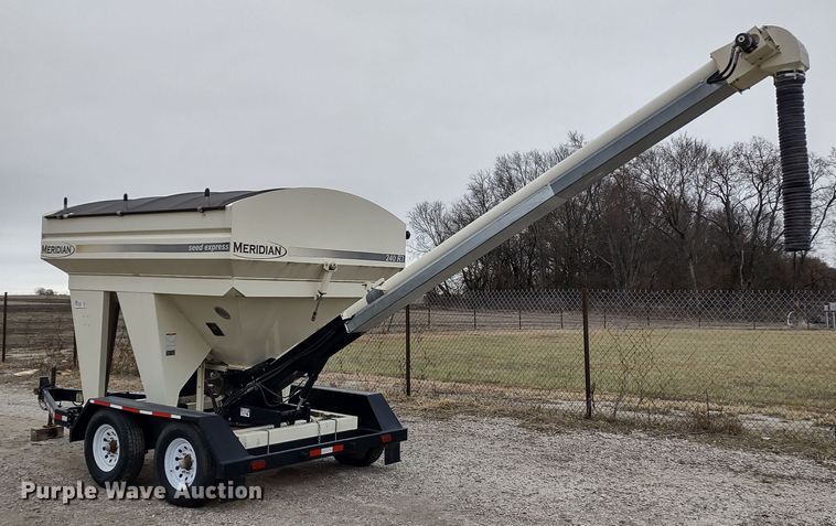 image for item DR8071 Meridian 240RT  seed tender trailer