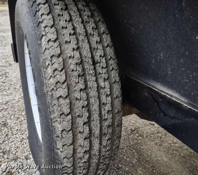 image for item DR8071 Meridian 240RT  seed tender trailer