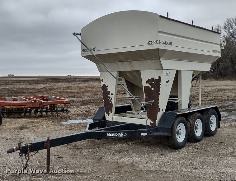 image for item DR8072 Meridian 375RT  seed tender trailer