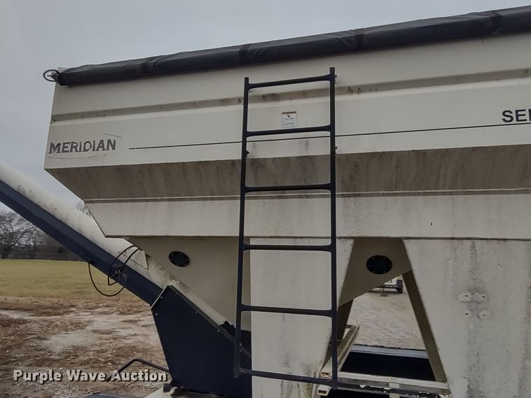 image for item DR8072 Meridian 375RT  seed tender trailer