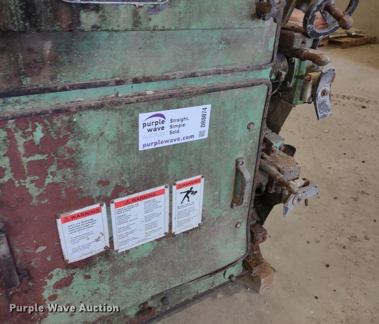 image for item DR8074 Roskamp  hammer mill