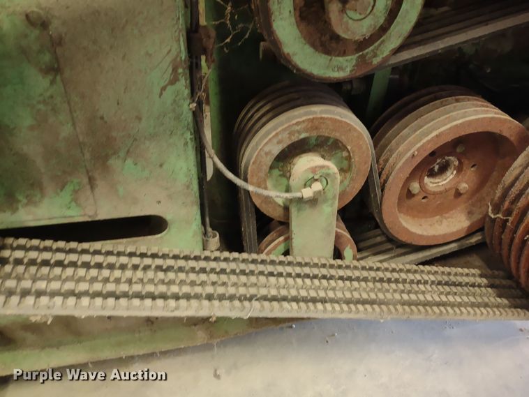 image for item DR8074 Roskamp  hammer mill