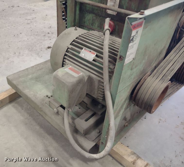 image for item DR8074 Roskamp  hammer mill