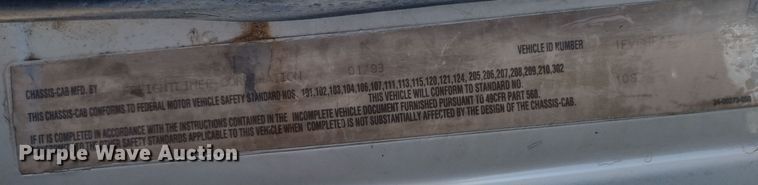 image for item DR8075 1993 Freightliner  applicator truck