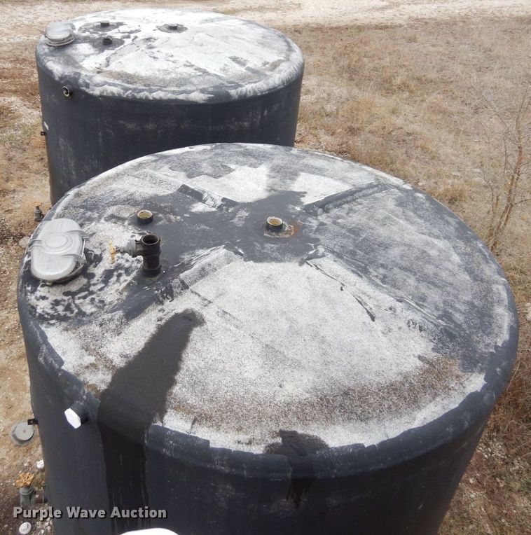 image for item DR8076 (4) Reddiglass Inc oilfield tanks