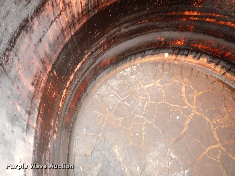 image for item DR8076 (4) Reddiglass Inc oilfield tanks