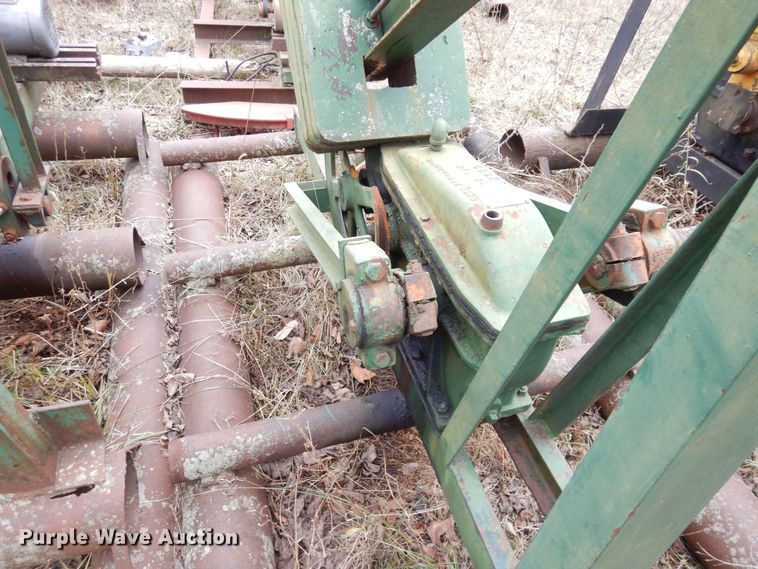 image for item DR8077 (13) pump jacks