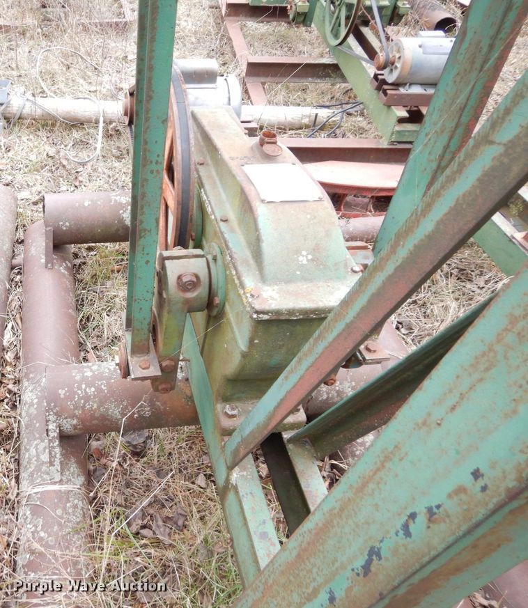 image for item DR8077 (13) pump jacks