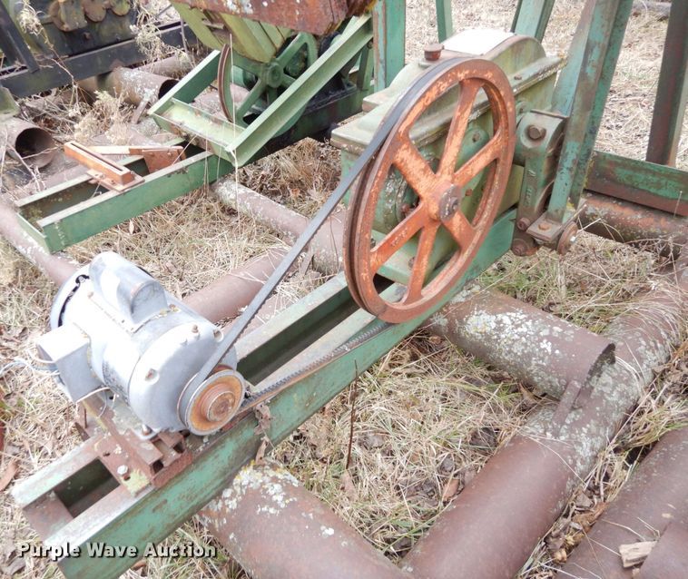 image for item DR8077 (13) pump jacks