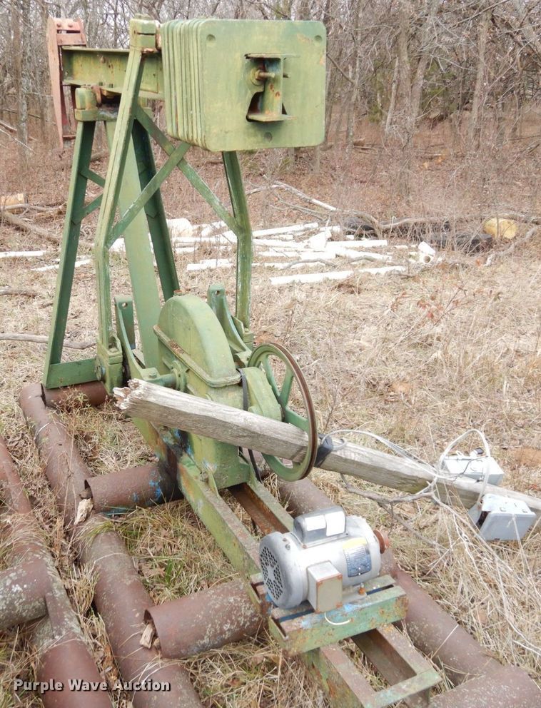 image for item DR8077 (13) pump jacks