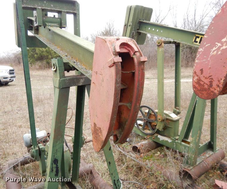 image for item DR8077 (13) pump jacks
