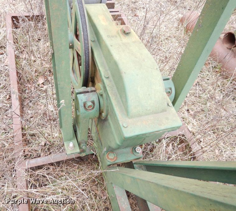 image for item DR8077 (13) pump jacks