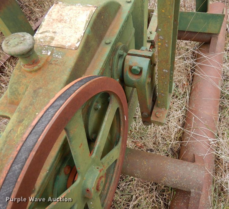 image for item DR8077 (13) pump jacks