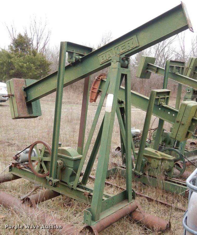 image for item DR8077 (13) pump jacks