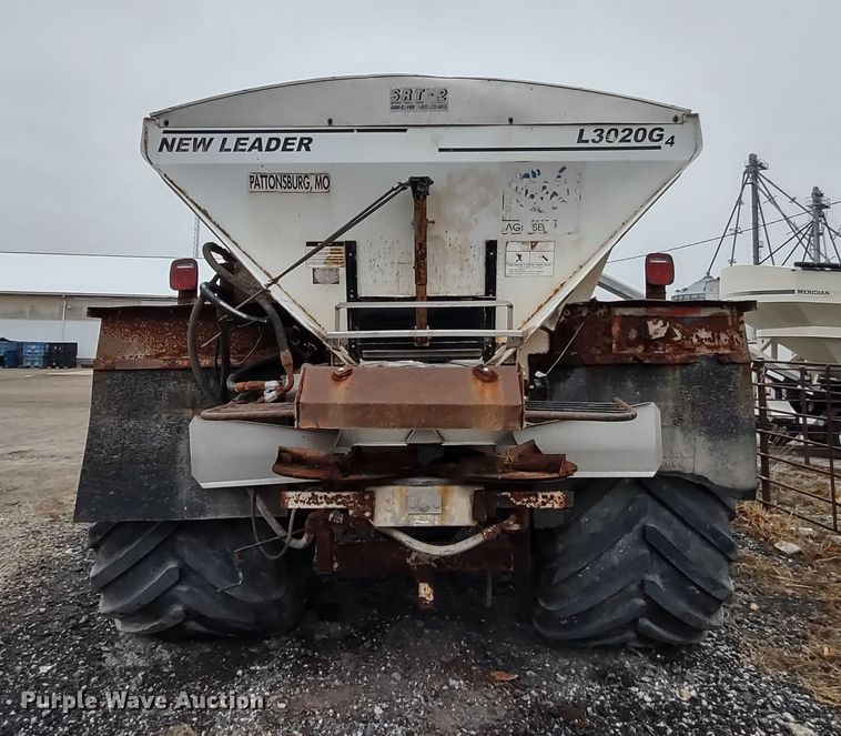 image for item DR8083 1998 International 2554  applicator truck