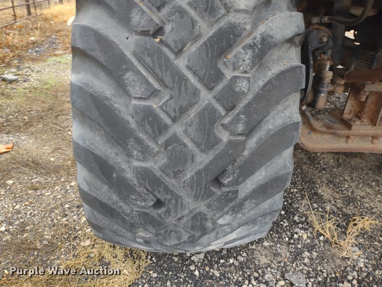 image for item DR8083 1998 International 2554  applicator truck