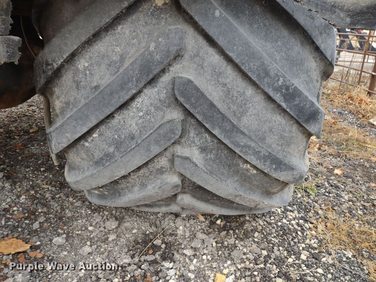 image for item DR8083 1998 International 2554  applicator truck