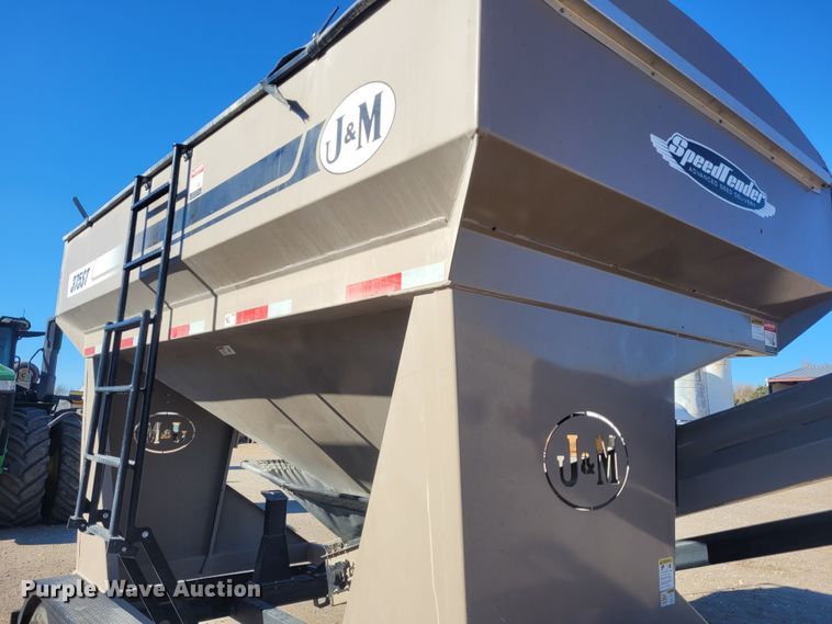 image for item FC9200 2013 J&M 375ST  seed tender trailer