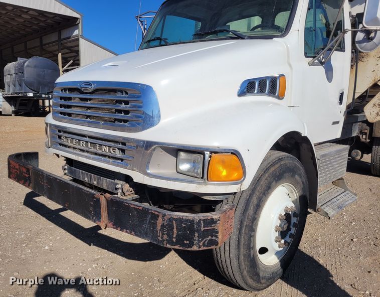 image for item FC9201 2001 Sterling Acterra  feed mixer truck