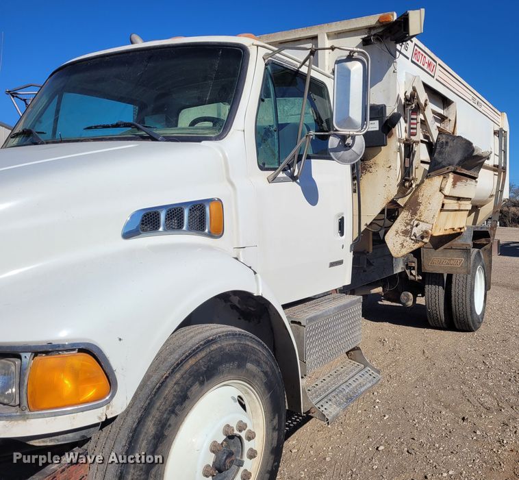 image for item FC9201 2001 Sterling Acterra  feed mixer truck