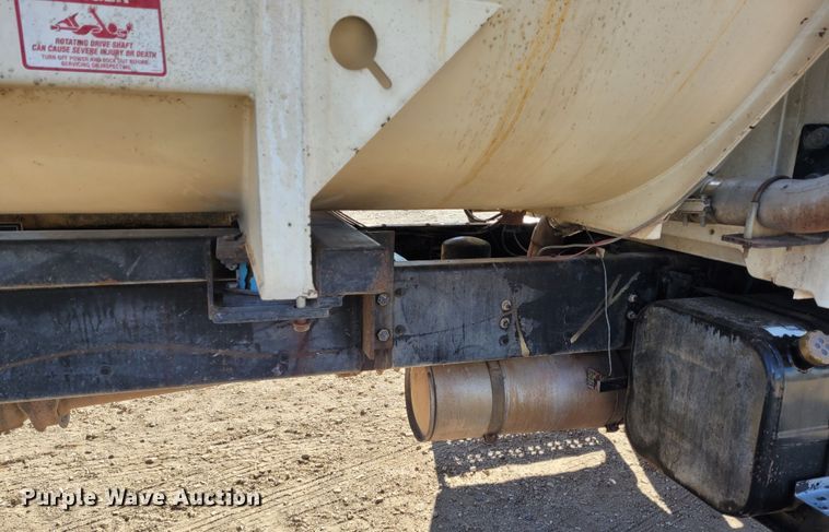 image for item FC9201 2001 Sterling Acterra  feed mixer truck