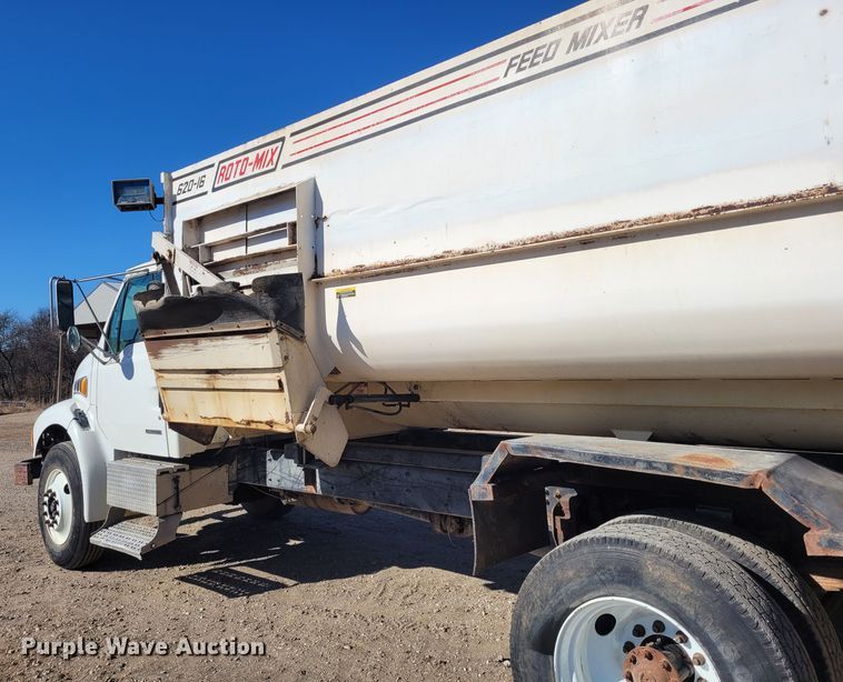 image for item FC9201 2001 Sterling Acterra  feed mixer truck