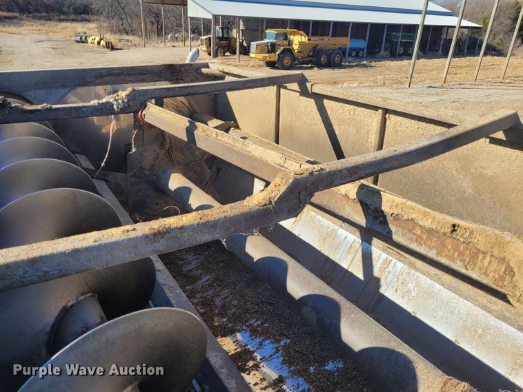 image for item FC9201 2001 Sterling Acterra  feed mixer truck