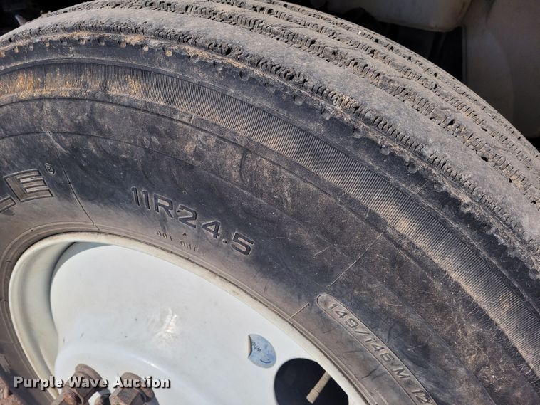 image for item FC9201 2001 Sterling Acterra  feed mixer truck