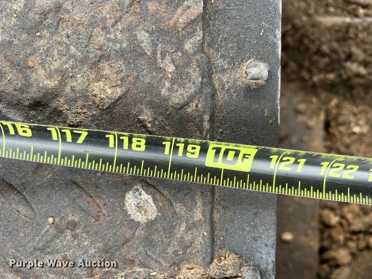 image for item GP9598 2006 Gooseneck  livestock trailer