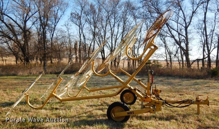 image for item HG9253 Vermeer WR22  hay rake