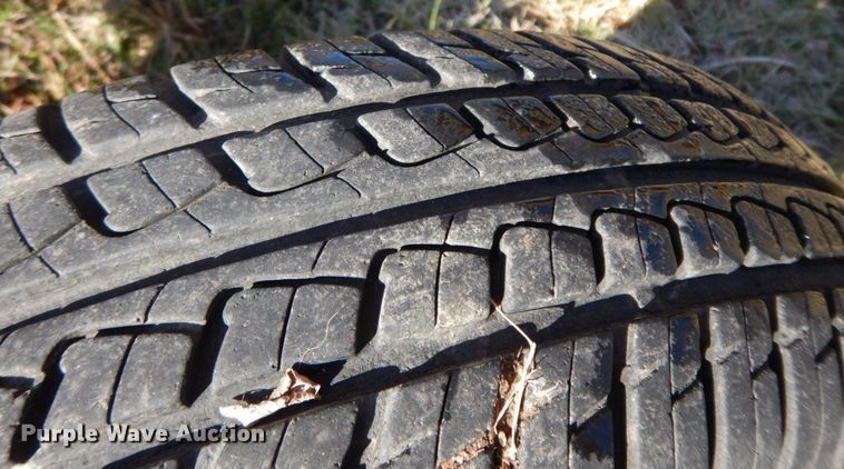 image for item HG9253 Vermeer WR22  hay rake