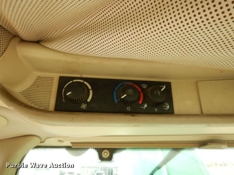 image for item HG9257 2012 John Deere 6430 Premium  tractor