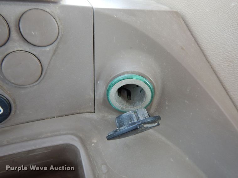 image for item HG9257 2012 John Deere 6430 Premium  tractor