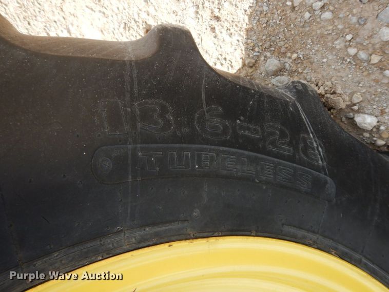 image for item HG9257 2012 John Deere 6430 Premium  tractor