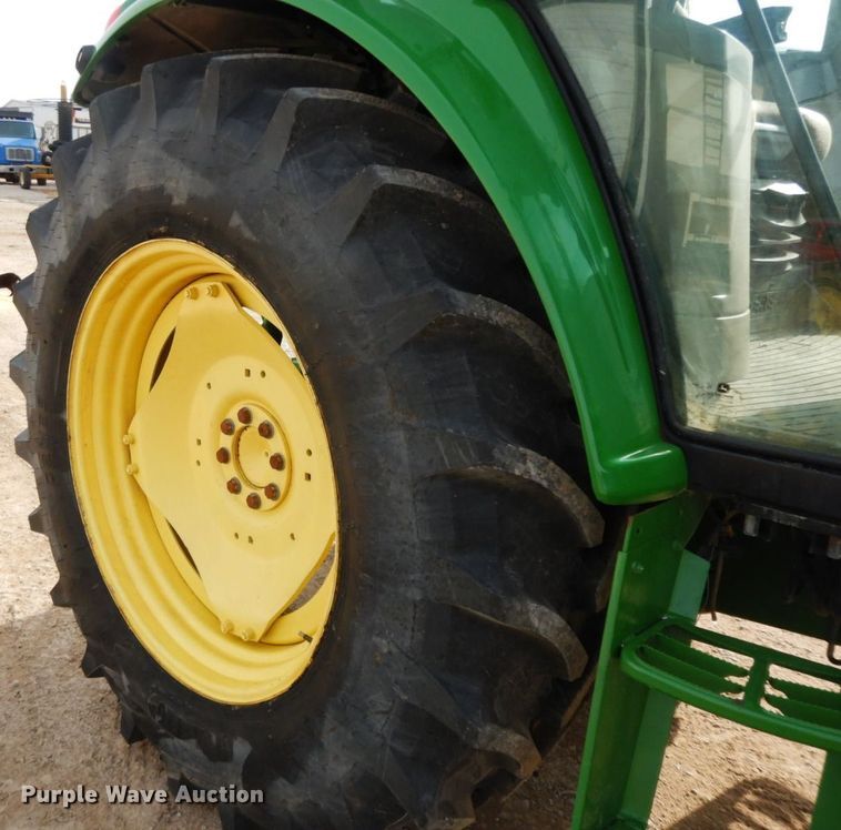 image for item HG9257 2012 John Deere 6430 Premium  tractor