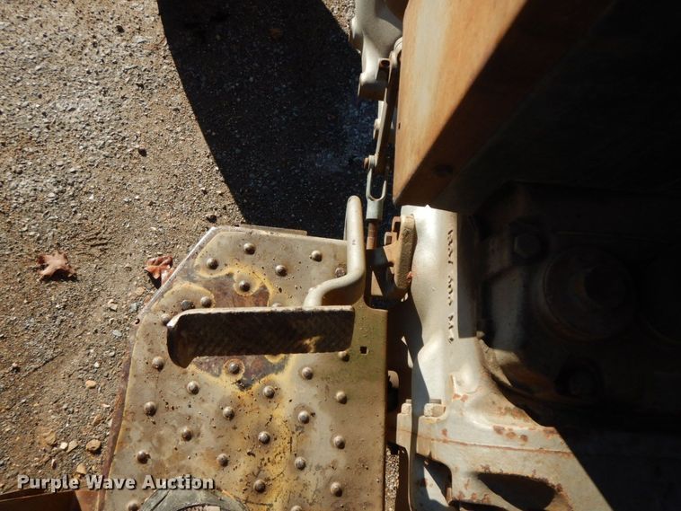 image for item HG9270 1979 Massey Ferguson 255  tractor