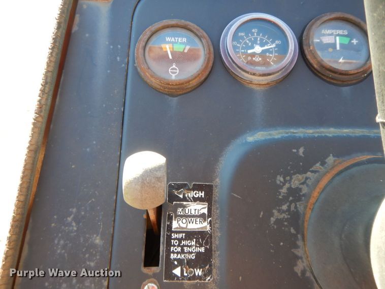 image for item HG9270 1979 Massey Ferguson 255  tractor