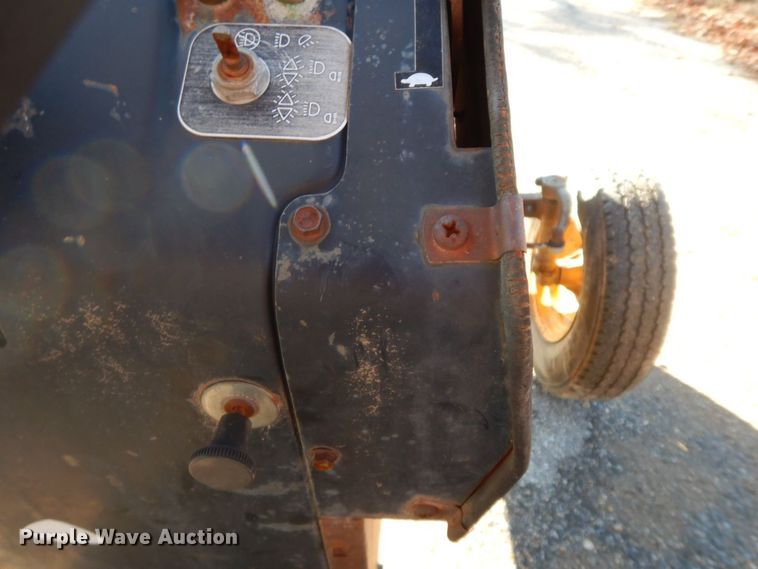 image for item HG9270 1979 Massey Ferguson 255  tractor