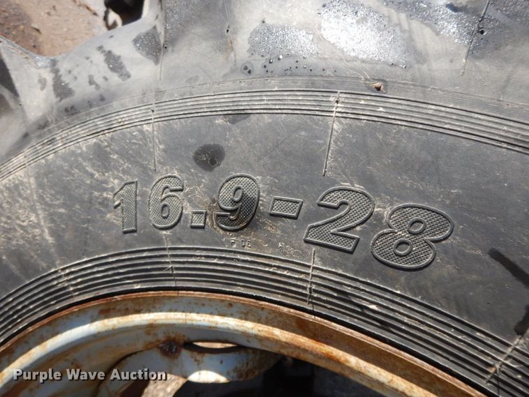 image for item HG9270 1979 Massey Ferguson 255  tractor